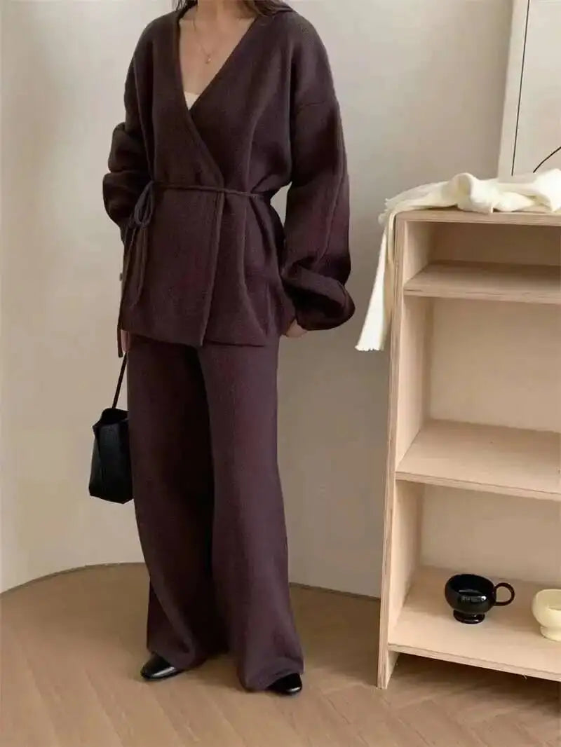 [EWQ] Fashion V-neck Long Sleeve Lace Up Sweater And High Waist Trousers Casual Women Knit Set Clothing 2025 Autumn New 16O1719
