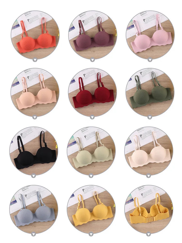 Seamless Women's Bra - Comfortable Wire Free One-Piece Bra With Detachable Straps