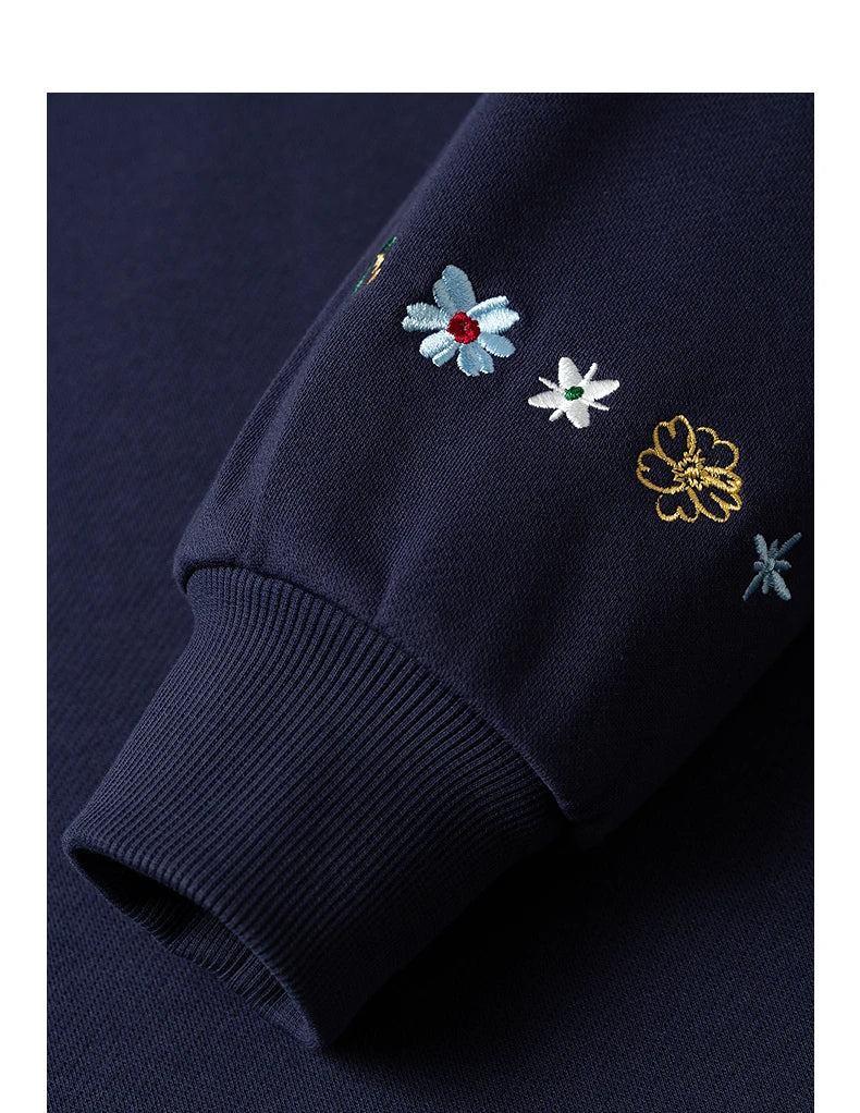 TOYOUTH Women's Mini Floral Embroidered Hoodie 2026 Fall New Arrival Youthful Cozy Relaxed Fit Slouchy Pullover Top