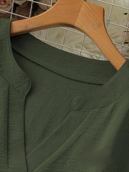 Plus Size Casual Tops - Women's Loose Fit Long Sleeve V-Neck Shirts in Polyester Oxford