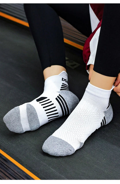 3 Pairs Marathon Socks Men Women Professional Sport Ankle Running Socks Thickened Cushioned Tube Low Cut Fitness Short Sock Mesh