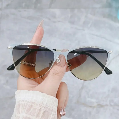 Cat Eye Sunglasses - Round Frame Fashion Glasses for Men & Women | Anti Reflective Lenses