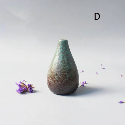 Black Ceramic Small Vase - Simple Japanese Home Decoration