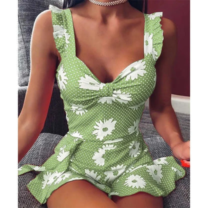 Breezy Sleeveless Dress with Vibrant Floral Print and Elegant V-Neck ﻿