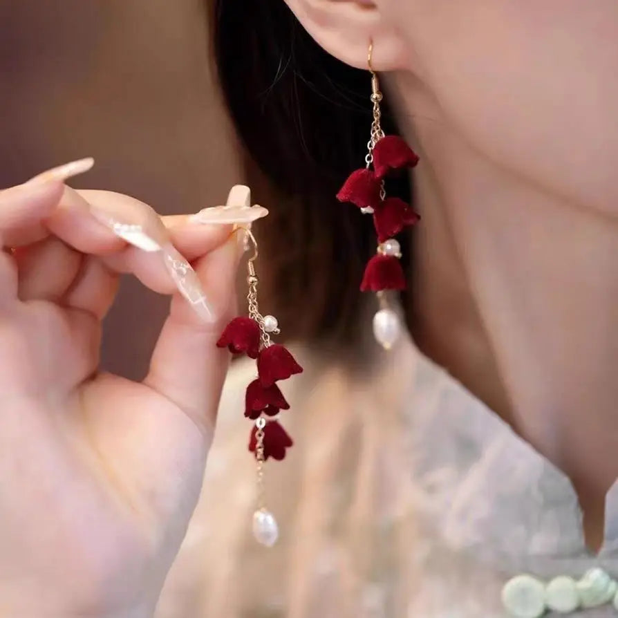 New Wine Red Velvet Rose Pearl Earrings for Women Vintage Red Rose Elegant High-end Studs Earrings Jewelry Accessories Gifts