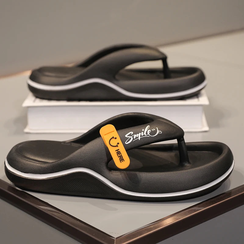 New Man Women Slippers Flip Flops Indoor Outdoor Beach Sandals Super Soft Bottom Slides Non-slip Thick Soled Men Slippers