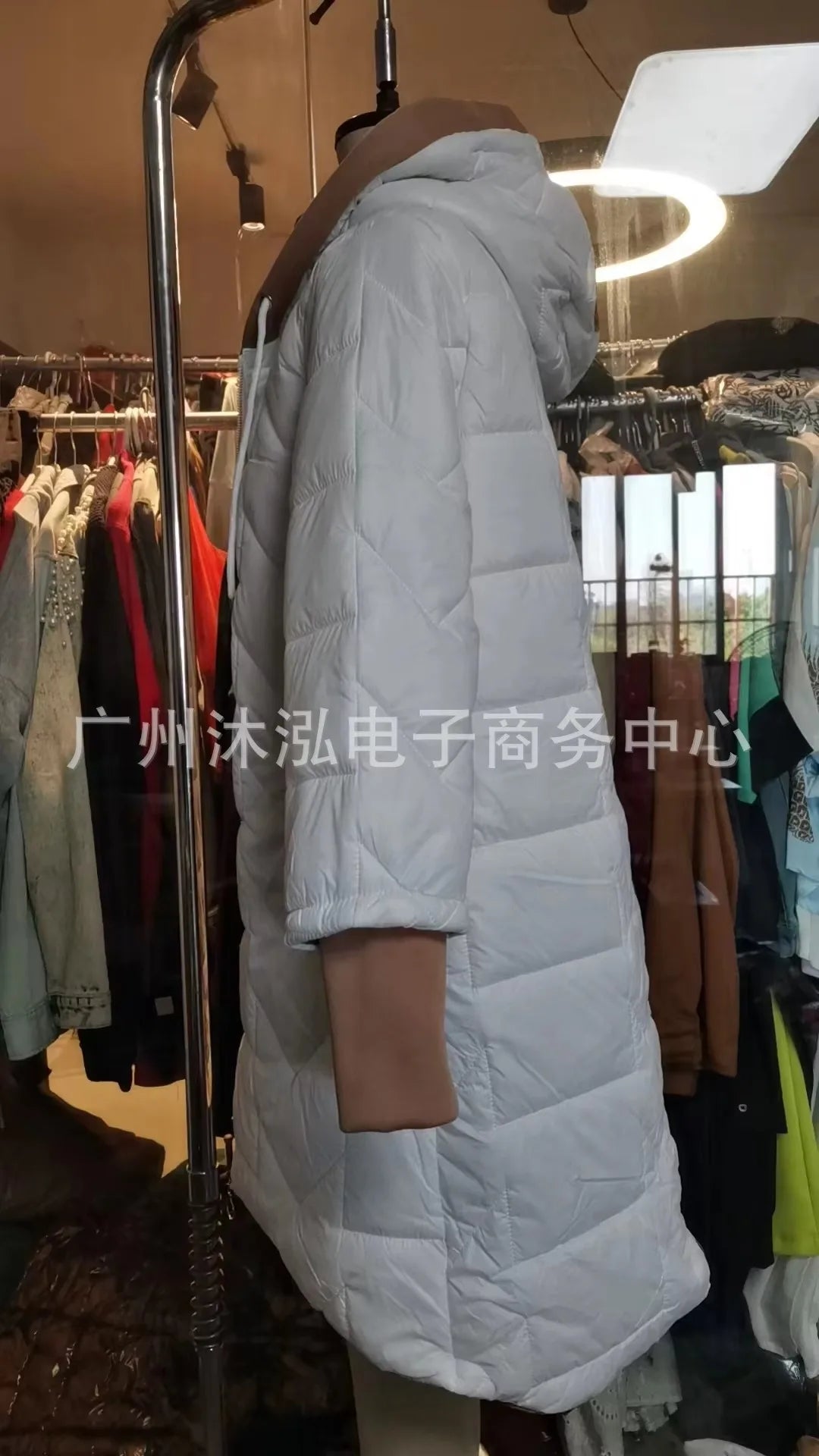 ZOOMNSTORE