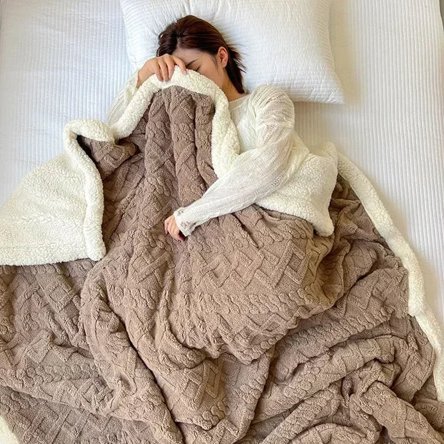 Soft Woolen Blanket - Warm Lamb Velvet Flannel Cover for Bedding Sofa and Office Use - ZOOMNSTORE