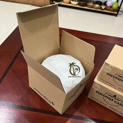 Mosquito Repellent Candle - Handmade Soy  Coconut Wax in Coconut Shell - ZOOMNSTORE