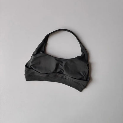 Padded Sports Bra - Shockproof Seamless Workout Bra With Halter Straps, Medium Support