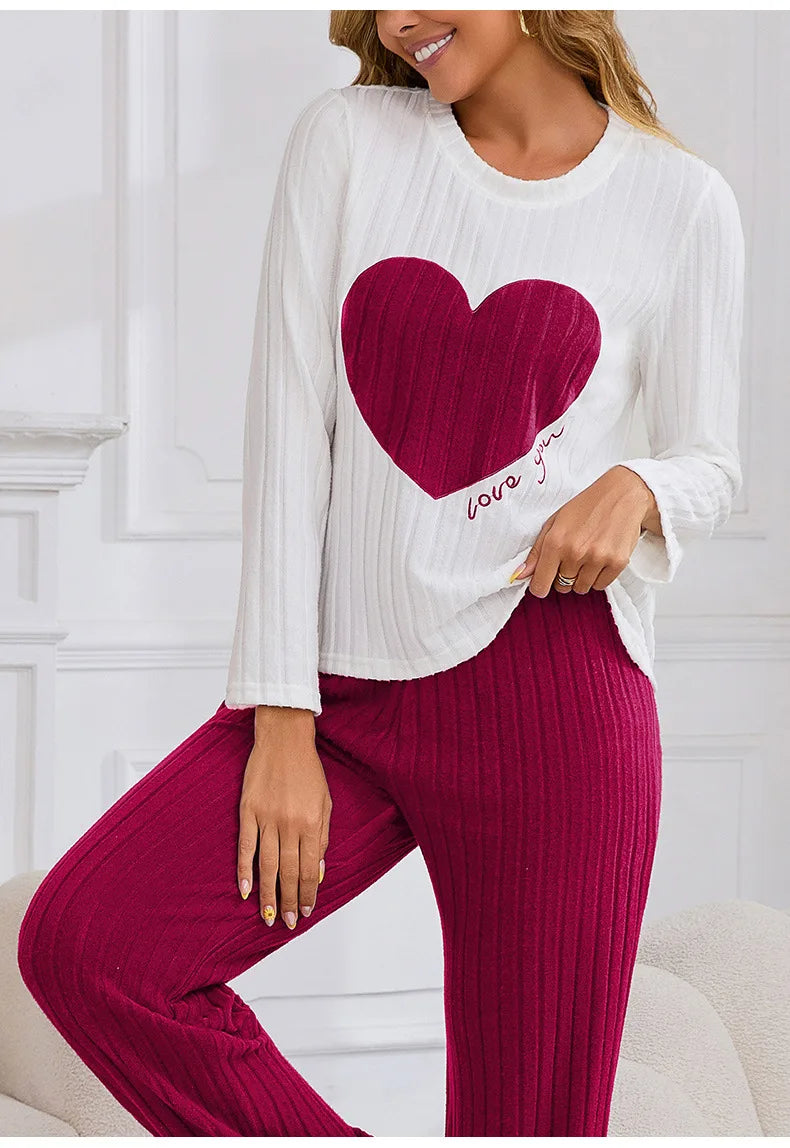 Autumn and Winter Warm Pajama Set for Women Casual and Comfortable Heart Shaped Printed Cute Set Home Clothes New Style Hot