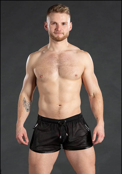 2025 new muscular fitness men's beach pants sports fitness casual quick dry hole breathable thin three-quarter pants men's sport