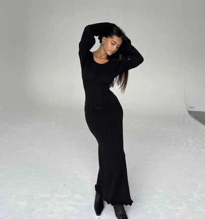 Elegant Knitted Maxi Dress - Backless Flare Sleeve Sweater Outfit for Women