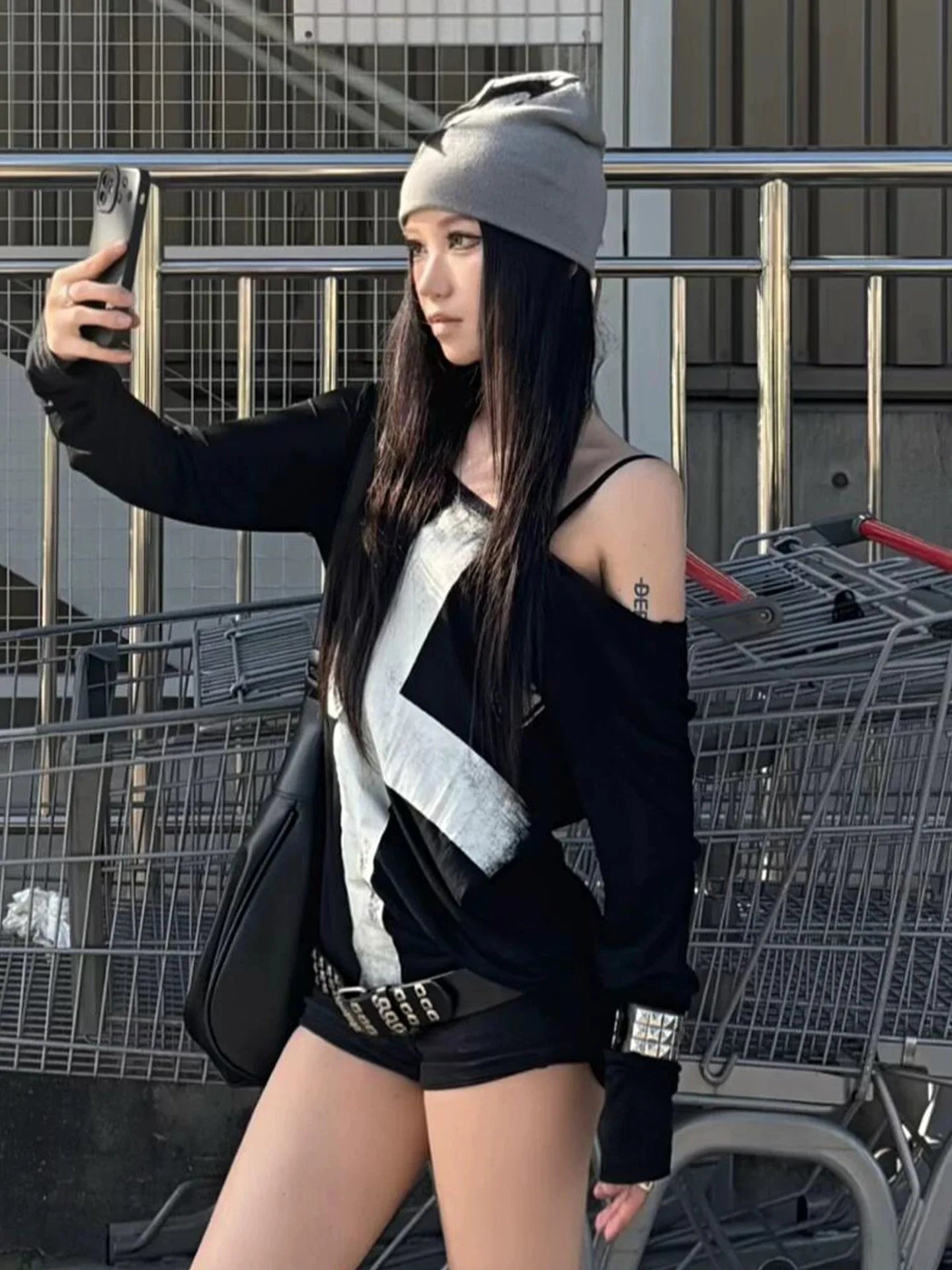 Seeslim Print Cross Graphic T Shirts Woman Long Sleeve Blck Goth Autumn Spring Tops Tees Female Clothing 2000s Clothes Y2k Chic