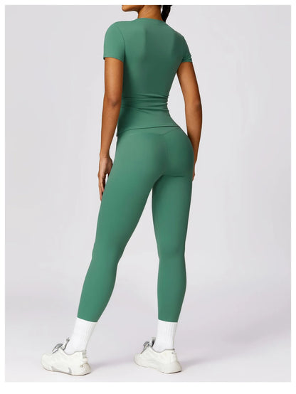 Women Yoga Top - Seamless Sport Shirt | Breathable Short Sleeve Gym Tee