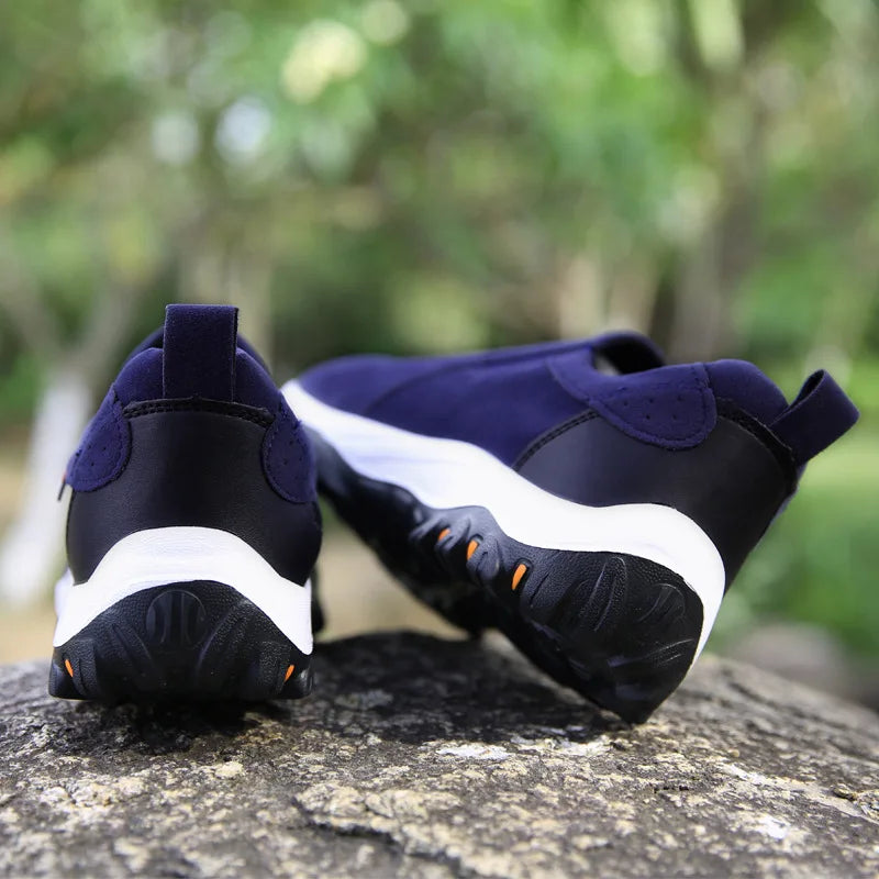 New Casual Shoes Men Sneakers Outdoor Walking Shoes Loafers Autumn Slip On Suede Leather Male Footwear Plus Size 48 49 50 MSH004