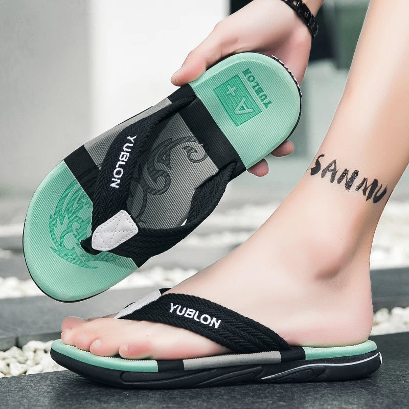 2025 Summer Flip Flops Men Beach Sandals Anti-slip Breathable Casual Men Beach Slippers Outdoor Big Size 45