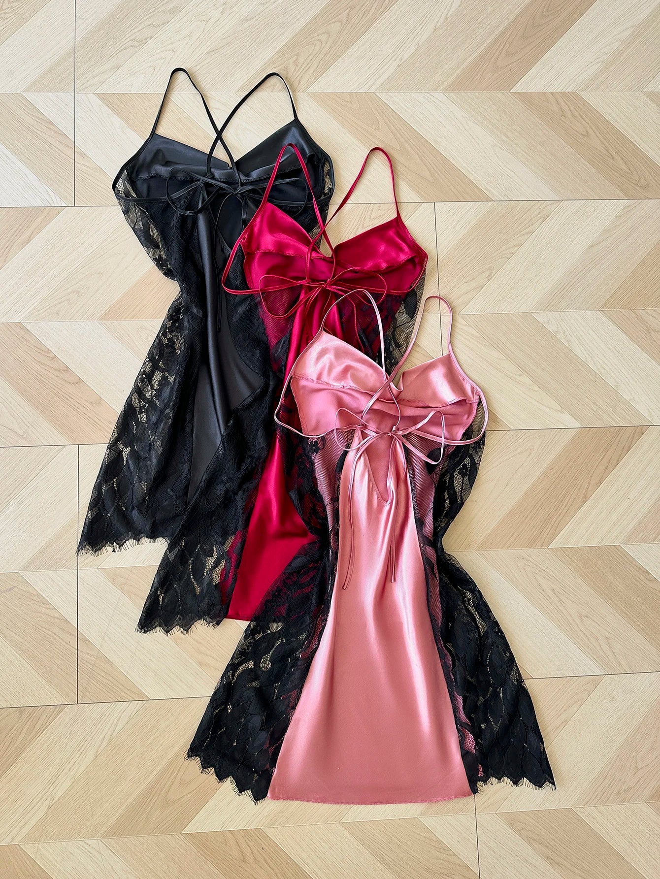 New Style Women's Lace Splicing Nightdress Sexy Fashion Pajamas Simple and Comfortable Suitable for Parties and Home