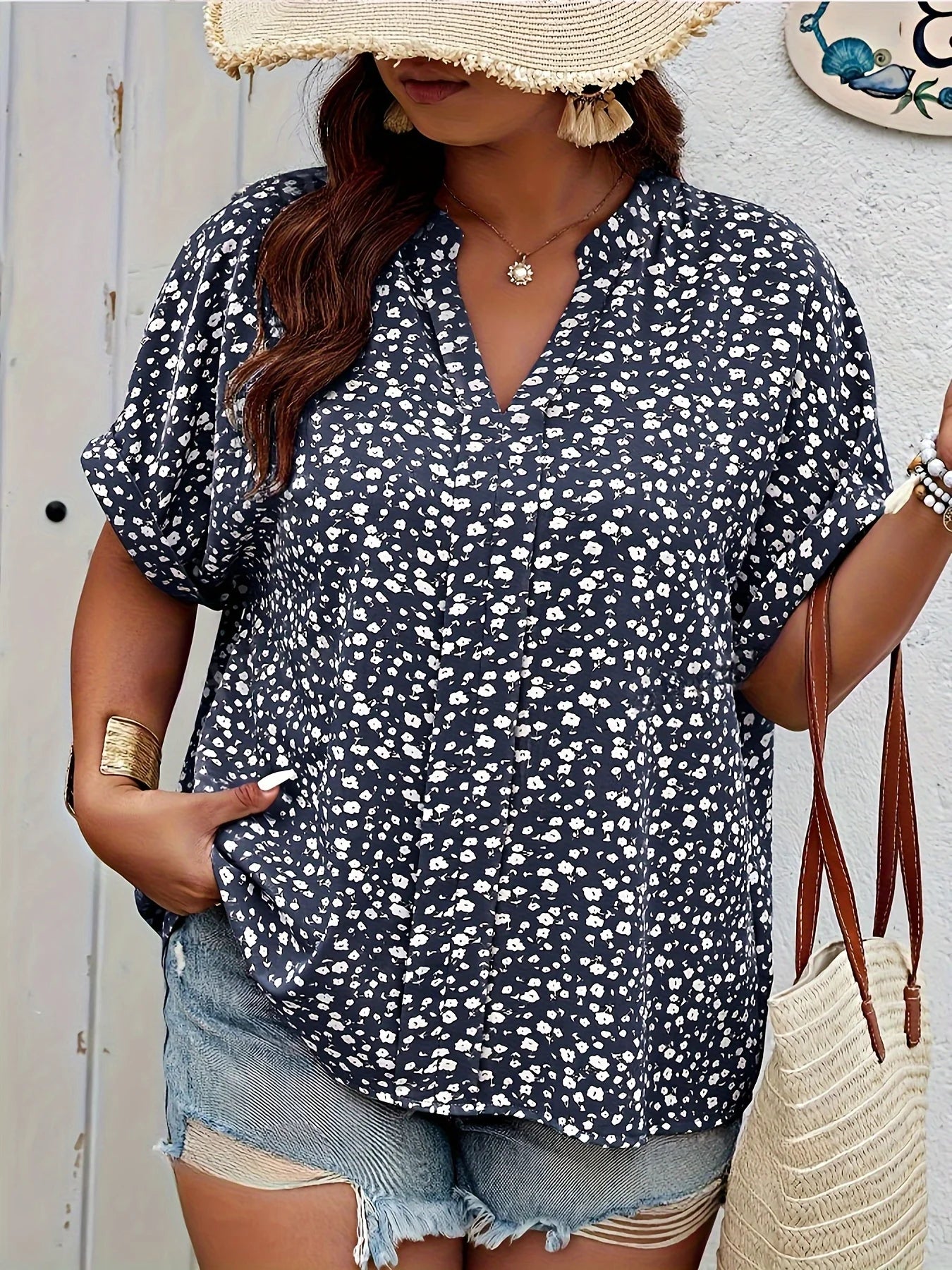 Plus Size Summer Floral Print Shirt for Women Casual Office Lady Fashionable European and American Style Loose Tops