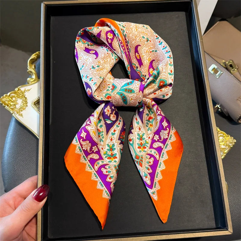 Luxury Silk Scarf - Chain Print Thin Neck Scarf for Women 70x70cm
