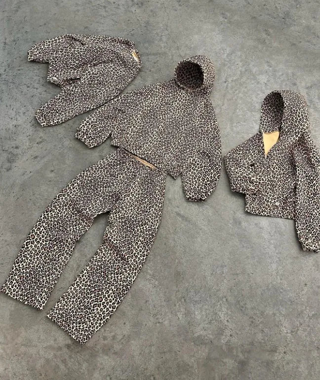 Y2K Leopard Print Hoodie – Unisex Harajuku Hip Hop Style Zip-Up Pullover Sweatshirt for Couples