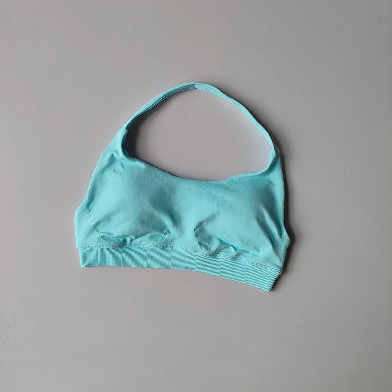 Padded Sports Bra - Shockproof Seamless Workout Bra With Halter Straps, Medium Support
