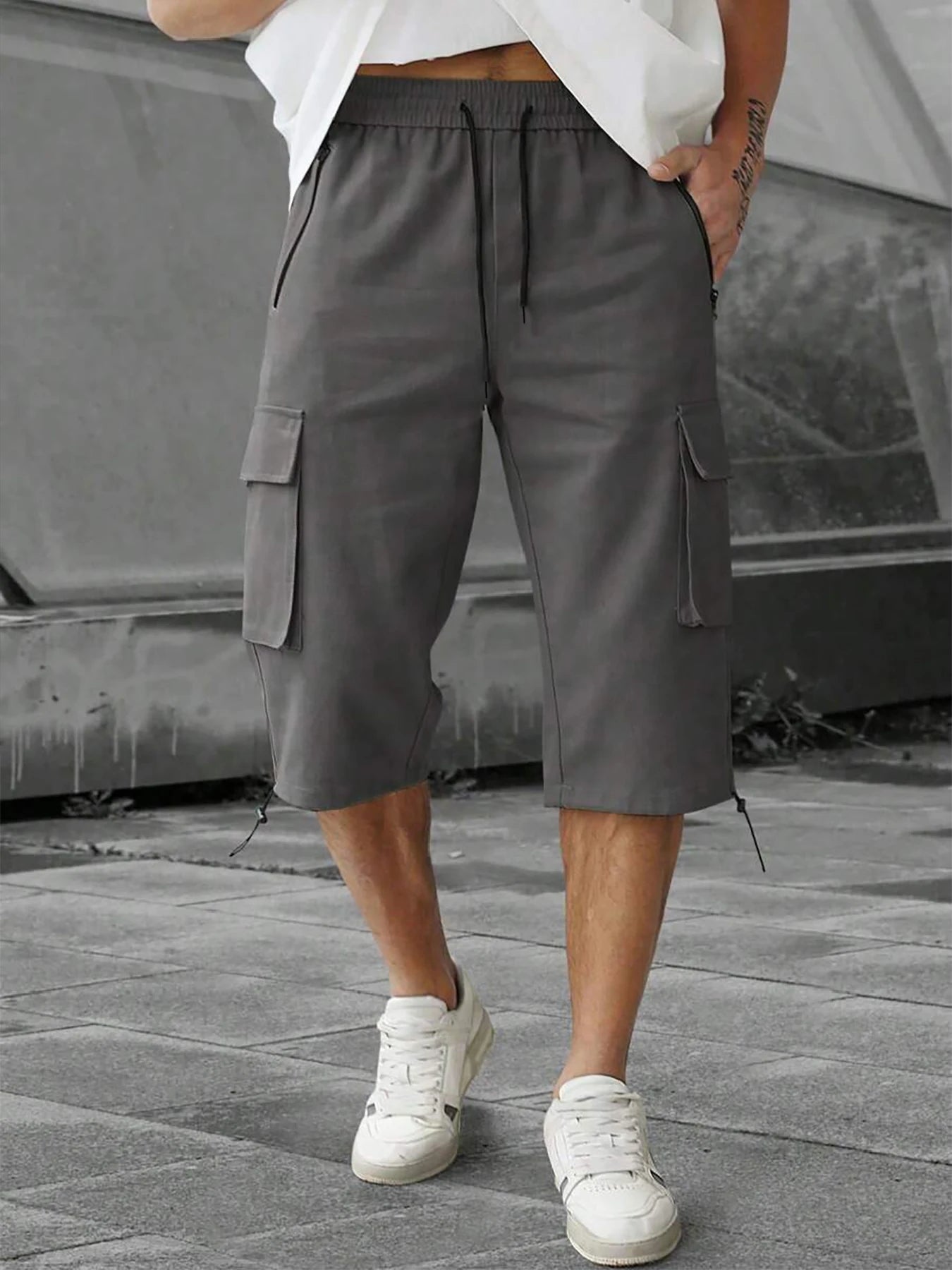 Men's 3/4-Length Cargo Shorts — Woven Twill Fabric, Multi-Pocket Casual Trousers. Non-Stretch Adult Apparel for Summer