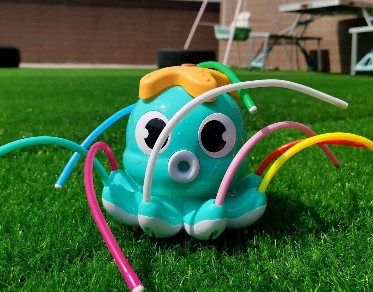Octopus Sprinkler Water Spray Outdoor Toy Backyard Garden Water Toys Summer Yard Cartoon Splash Sprinkler Baby Bath Toy for Kids
