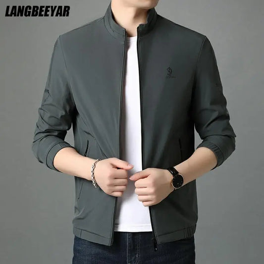 Top Quality New Brand Casual Fashion Stand Collar Streetwear Mens Coats And Jackets Zipper Windbreaker Simple Mens Clothes 2025