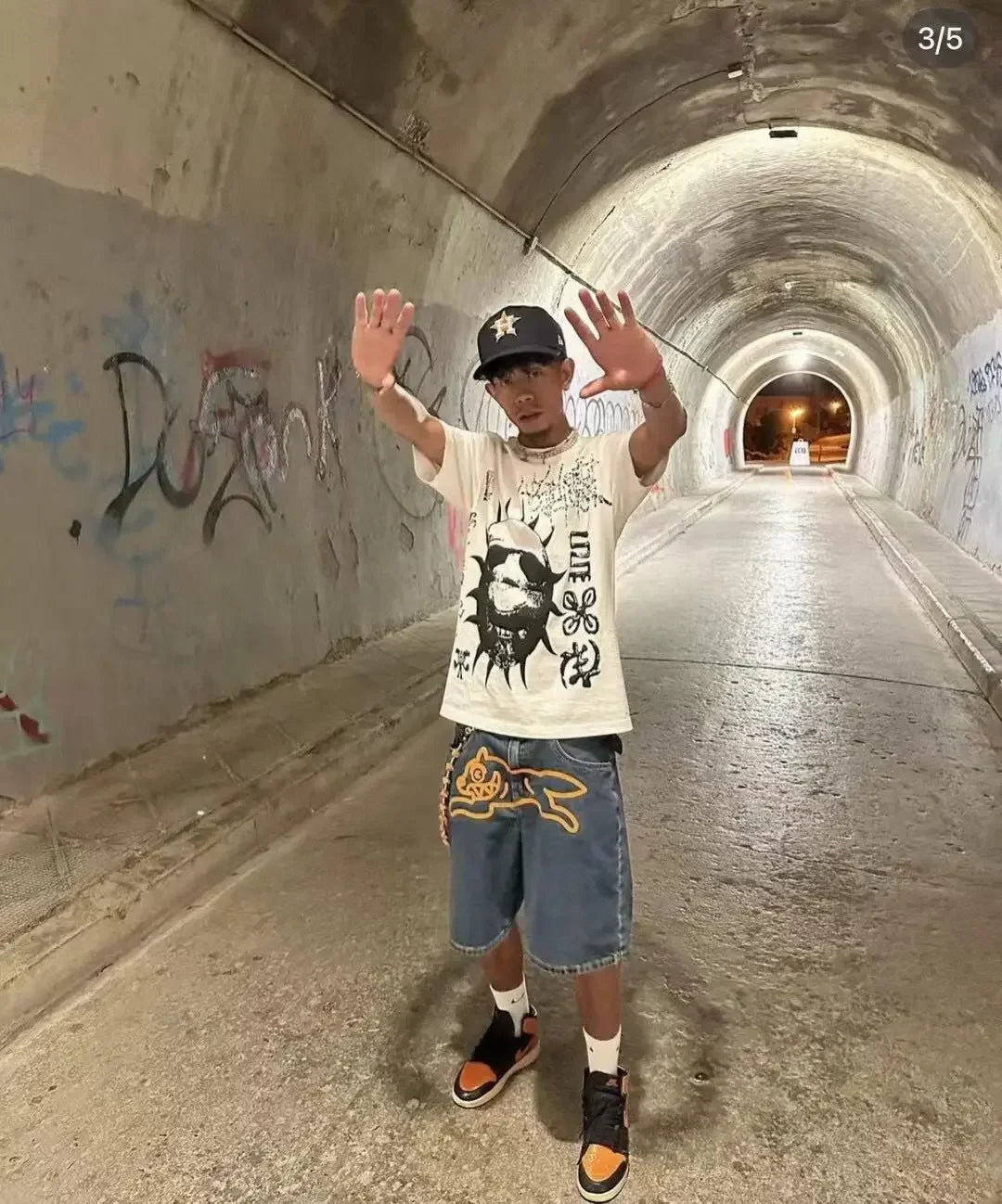 Y2k Summer Harajuku Hip-Hop Gothic Colored Flying Dog Printed Denim Shorts High Street Loose Casual Straight Cropped Jeans