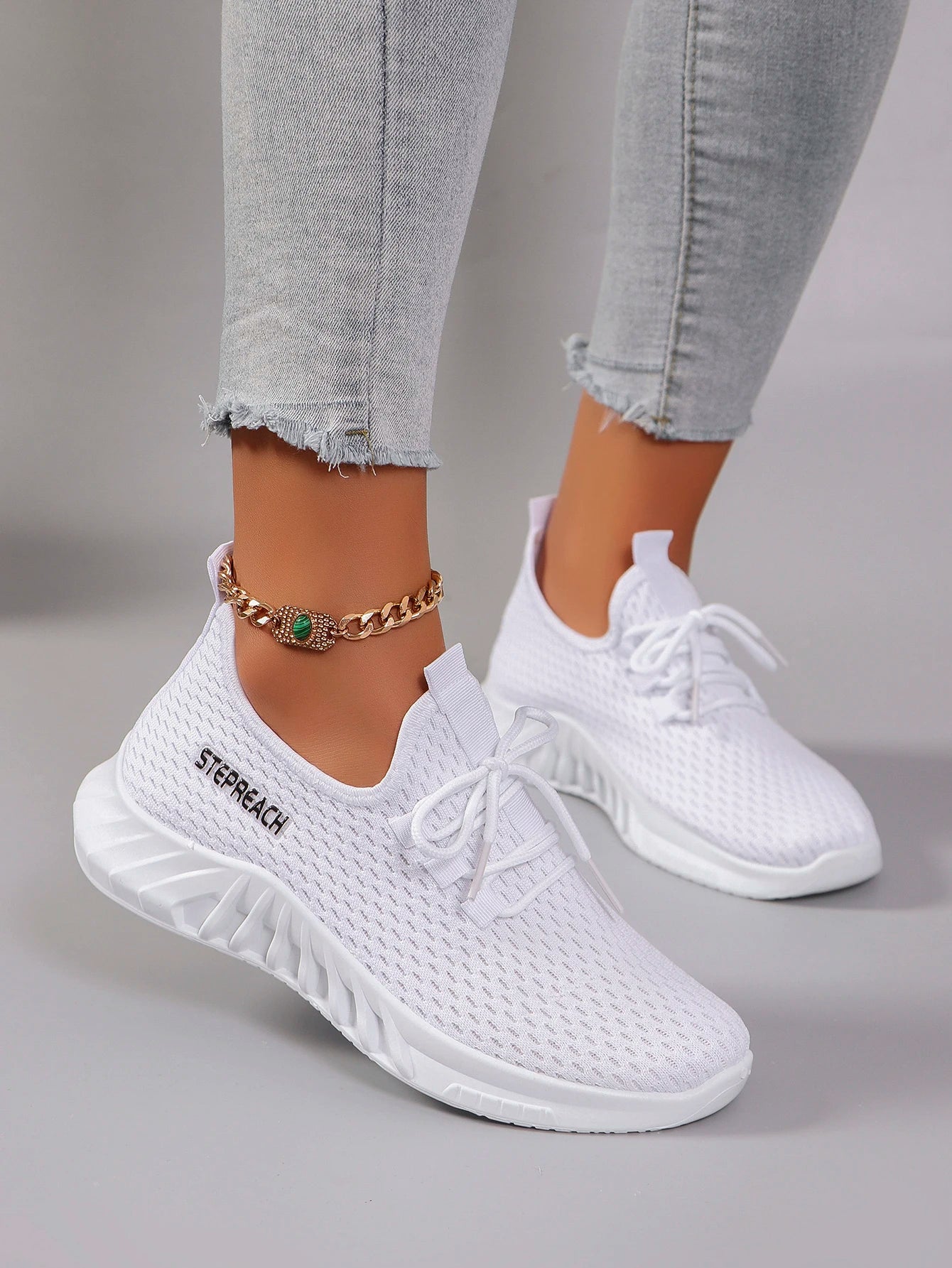 ZOOMNSTORE