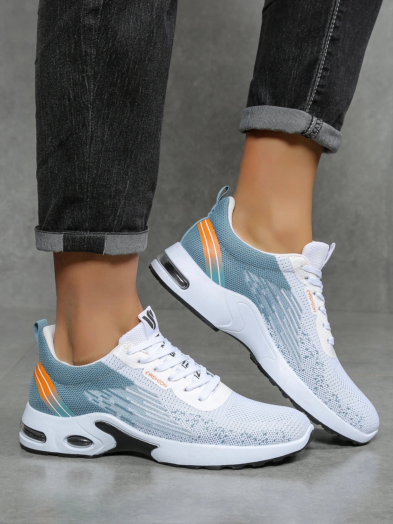 ZOOMNSTORE