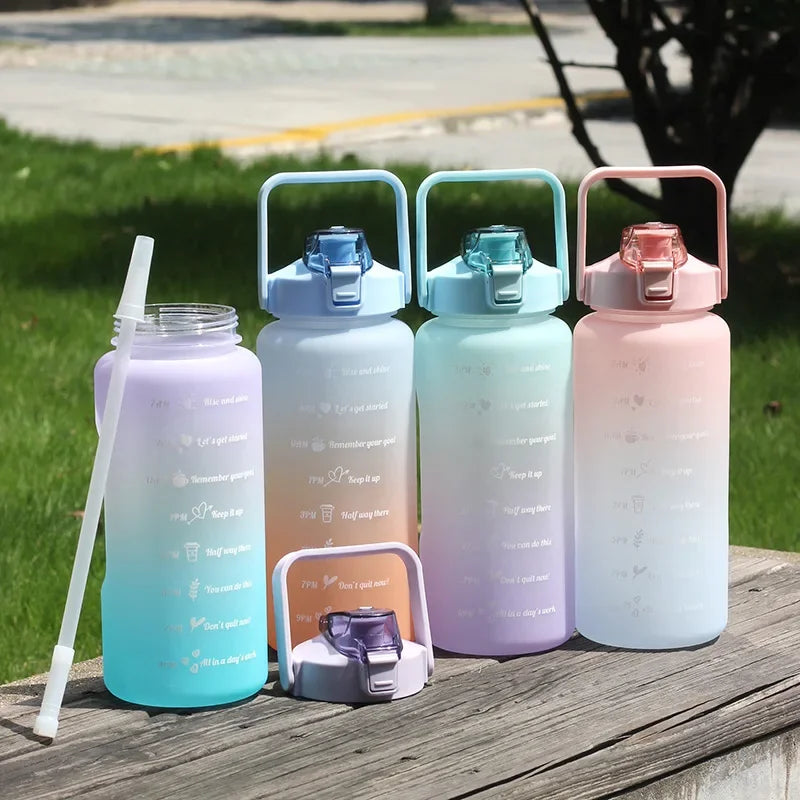 2000ml Large Capacity Plastic Water Bottle Frosted Gradient Water Bottle Outdoor Sports and Fitness Portable Water Kettles