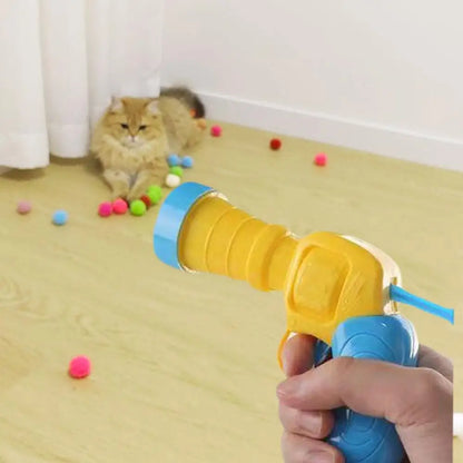 Interactive Cat Toy - Mini Shooting Gun with Plush Balls - ZOOMNSTORE