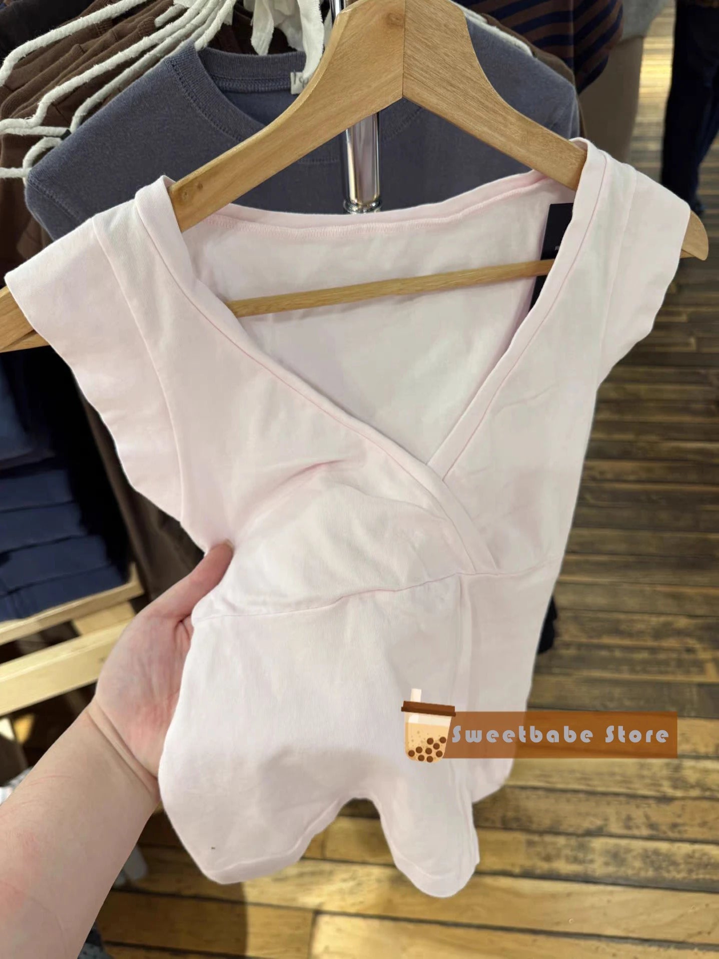 New Rose Red Slim Crop Top Woman Sexy V-neck Short Sleeve Cotton Cropped T-shirt Solid Casual Simple Sweet All-match Tee Tops