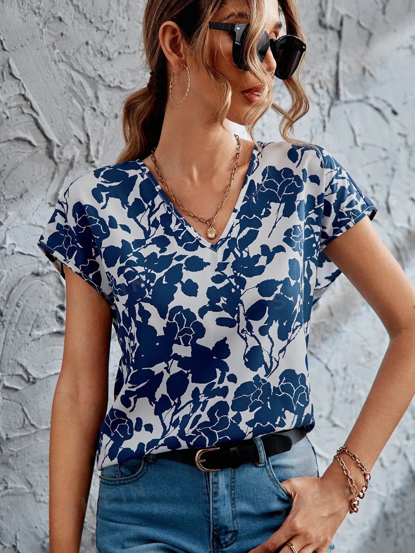 Ladies Floral Print V Neck Batwing Sleeve Blouse Women Tops Shirts