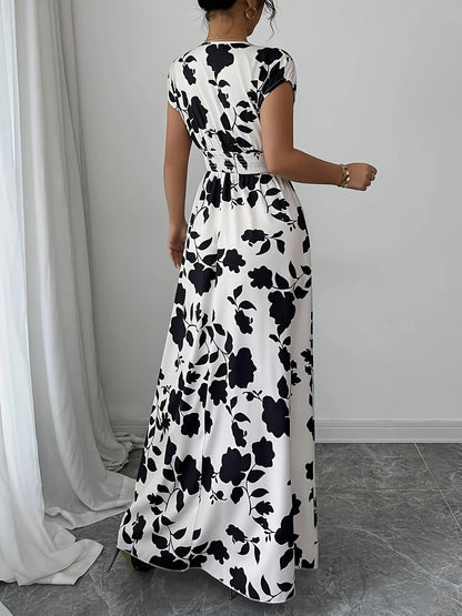 Ladies' elegant black and white floral print V-neck elastic drawstring waist cinching A-line vacation dress