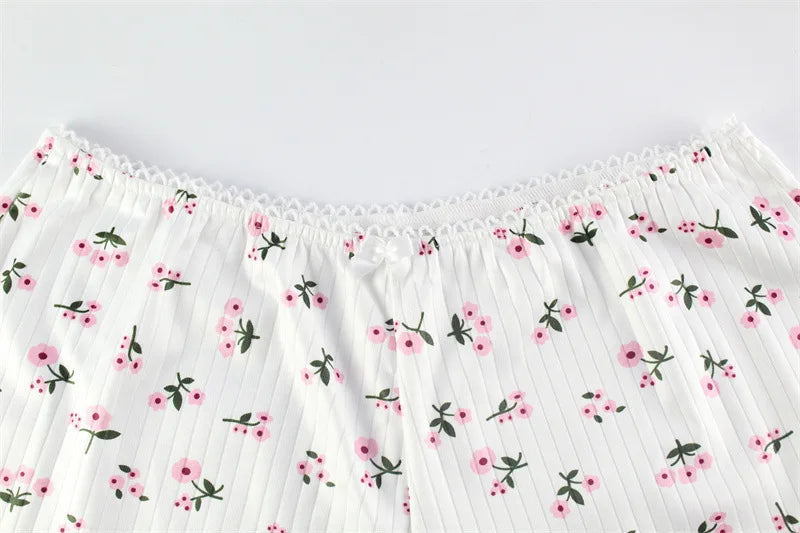 Y2K Cute Ditsy Floral Pajama Set Womens Ribbed Knit Cami Crop Top and Ruffle Shorts Two Piece Loungewear Lace Trim Sleepwear New
