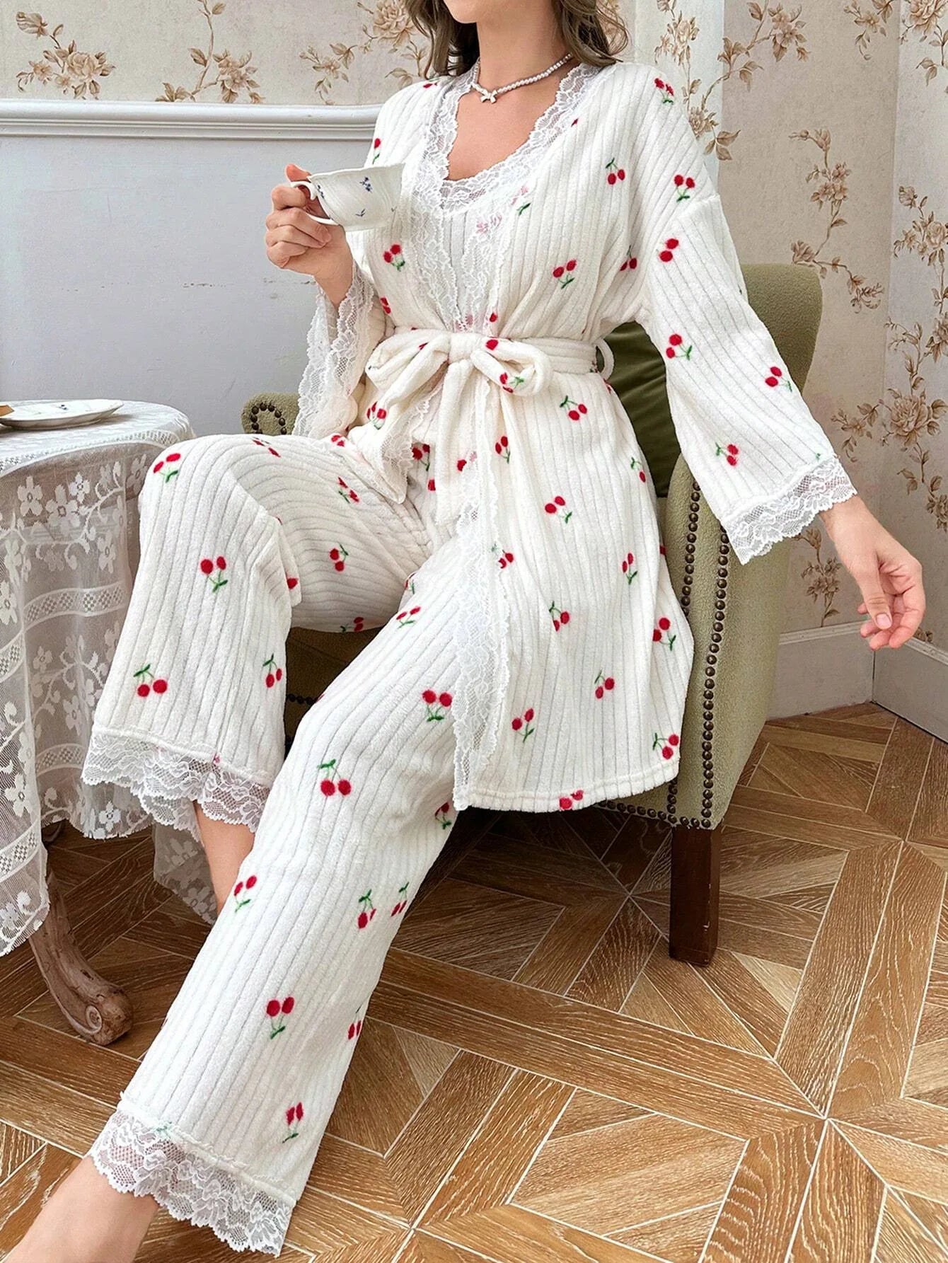 Romantic Nightwear Ladies Pajamas New Products Dress Nightie Woman Night Set 3 Piece Sexy Clothes Women Sleep Women's Peignoirs