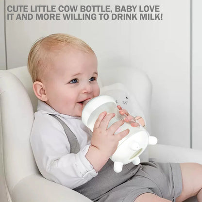 180ML/270ML cute cow shaped anti bloating baby PP bottle without handle, silicone replacement nipple available for sale