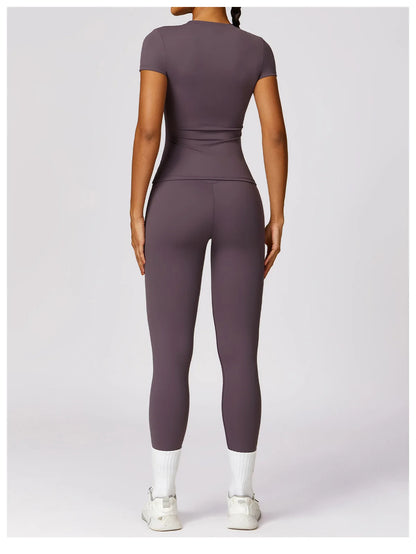 Women Yoga Top - Seamless Sport Shirt | Breathable Short Sleeve Gym Tee