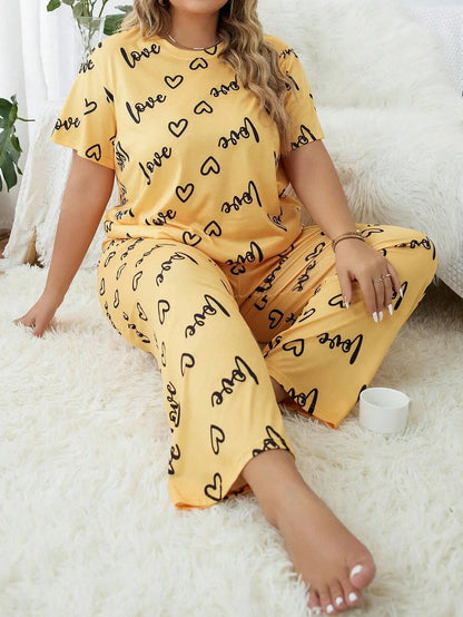 Women's Plus Size Sleepwear Heart Letters Print Pajama Set Casual Short-Sleeve Top and Pants Comfortable Relaxed Fit Loungewear