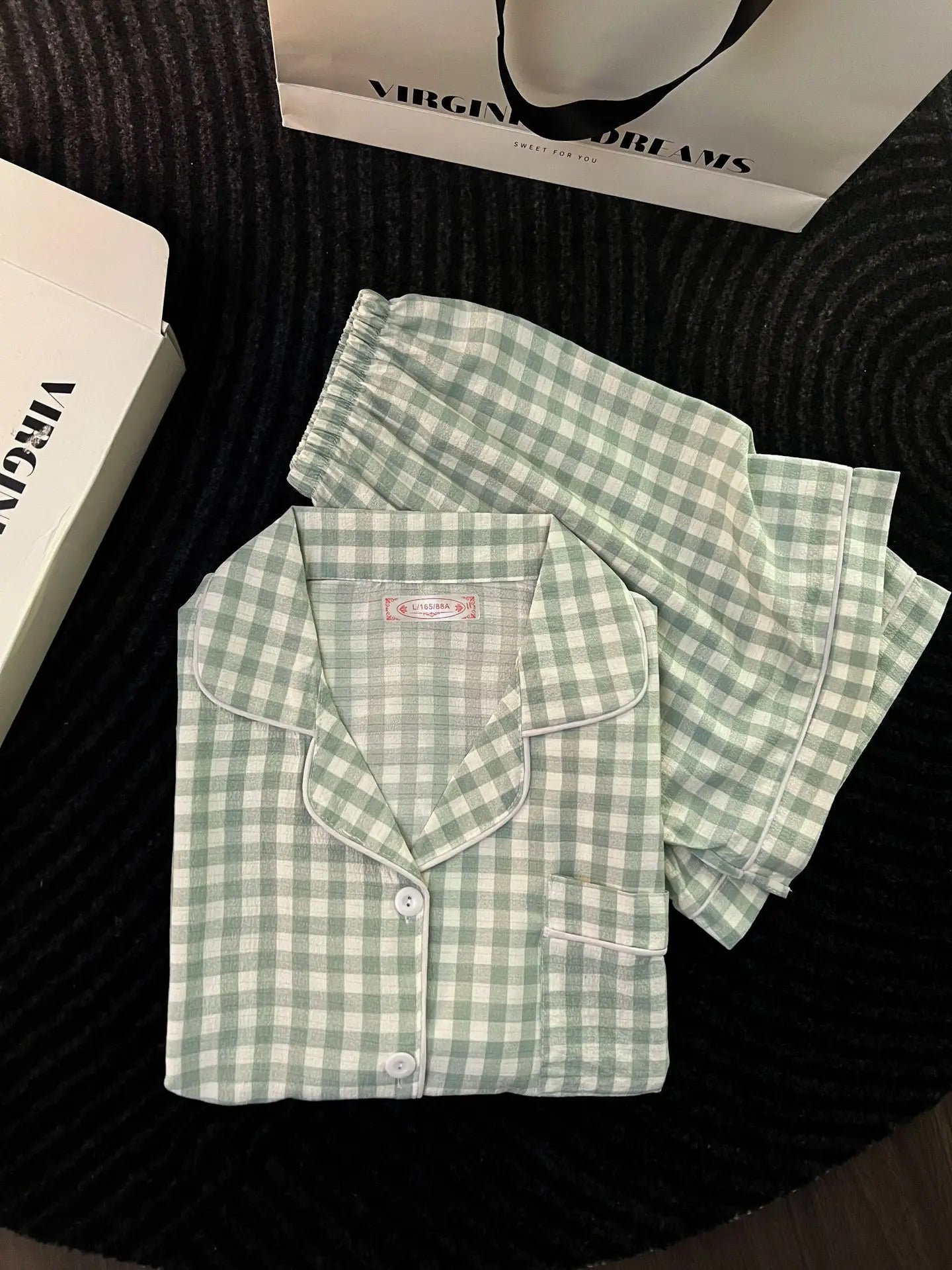 ZOOMNSTORE