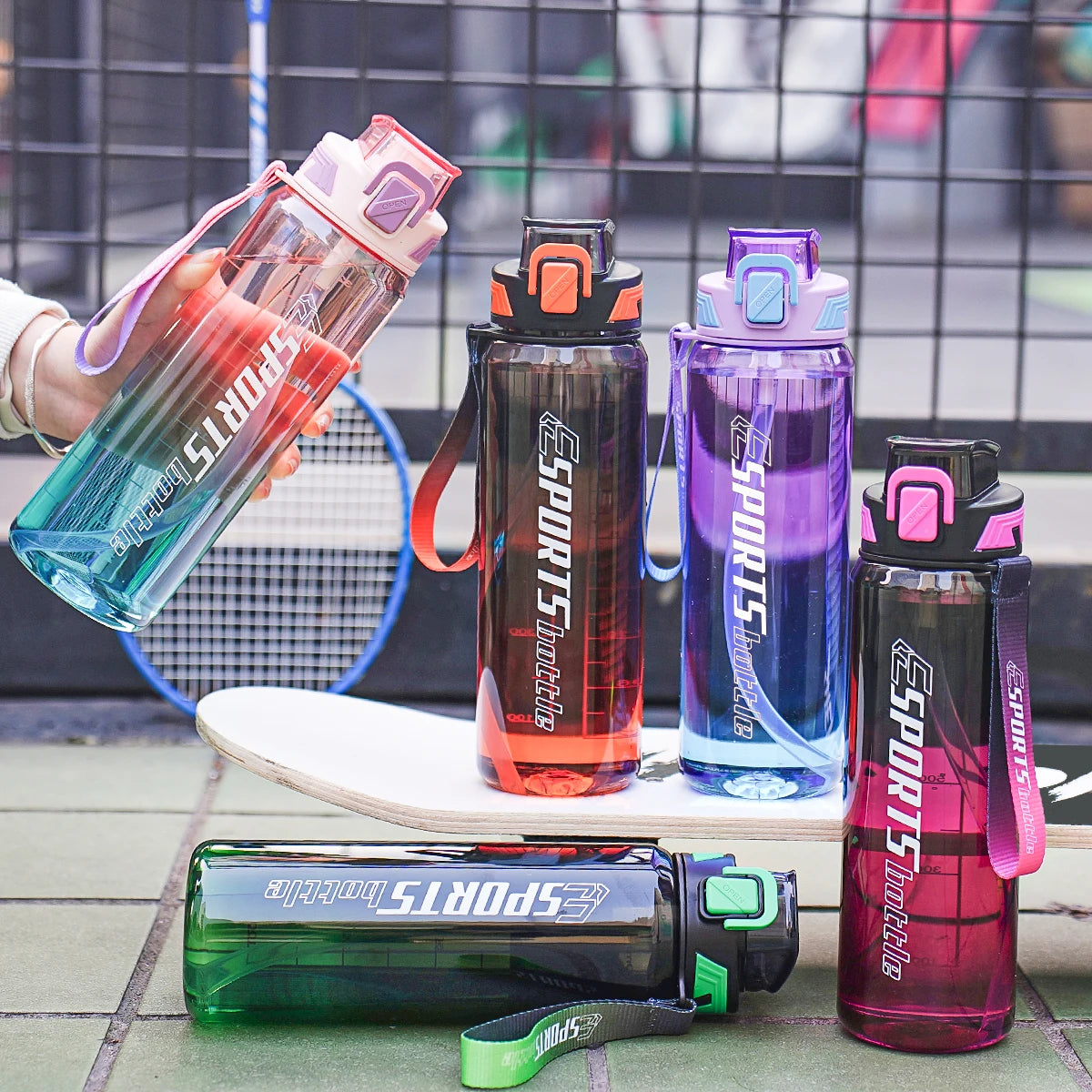 950ml/31oz 700ml/24oz Outdoor Straw Sports Water Bottle for Fitness Suitable Birthday Gifts And Fitness Enthusiasts