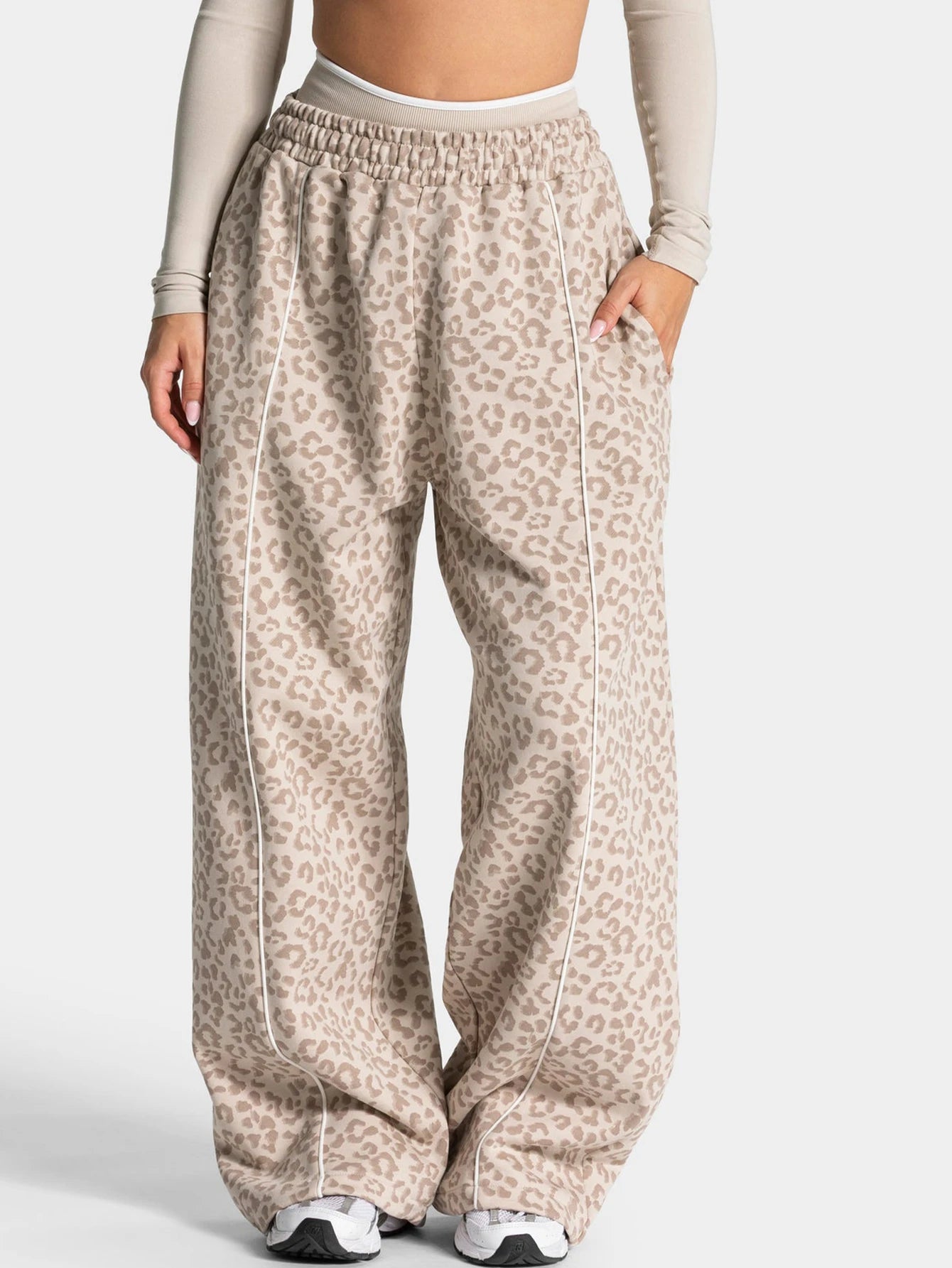 Women High Elastic Leopard Print Yoga Pants Loose Wide Leg Fitness Workout Pants Butt Lifting Slim Casual Sports Trousers