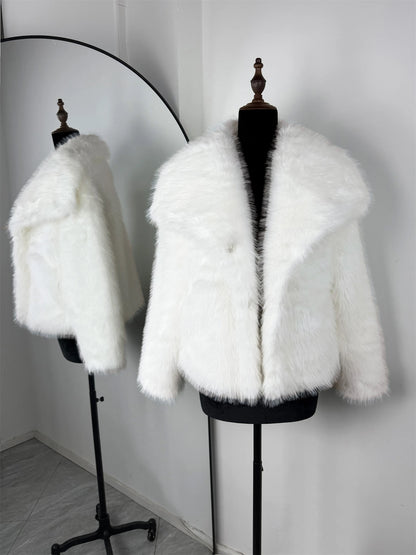 Faux Fur Women's Coat – Luxury Cropped Fluffy Jacket With Lapel Collar