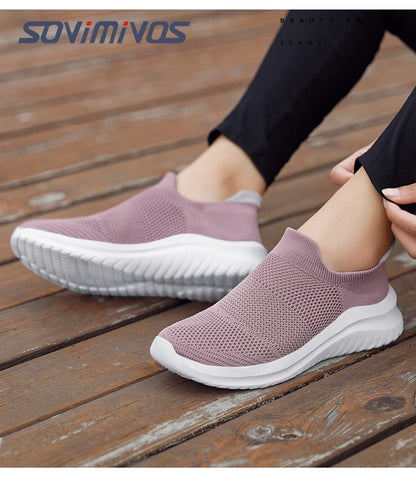Outdoor Super Light Men Sneakers Fashion Breathable Running Sport Shoes Quality Slip-on Unisex Athletic Footwear 2022 Hot Sale