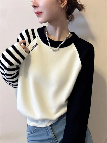 Korean Lady Round NNeck Casual Sweater Spring Autumn Women Fashion Long Sleeved Pullover Knit Female Contrasting Striped Knitted