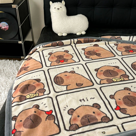 Capybara Print Blanket - Cute Thin Sofa Cover for Autumn  Winter Decor