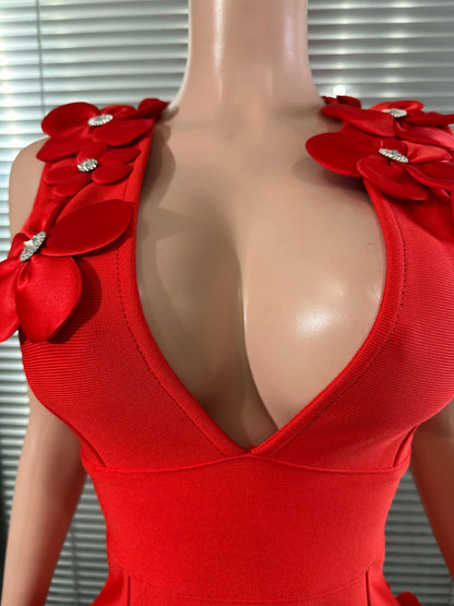 Glamorous Sexy Crystal 3D Flowers Emmbellished Deep V-neck Sleeveless High Waist Evening Party Bandage Mini Dress